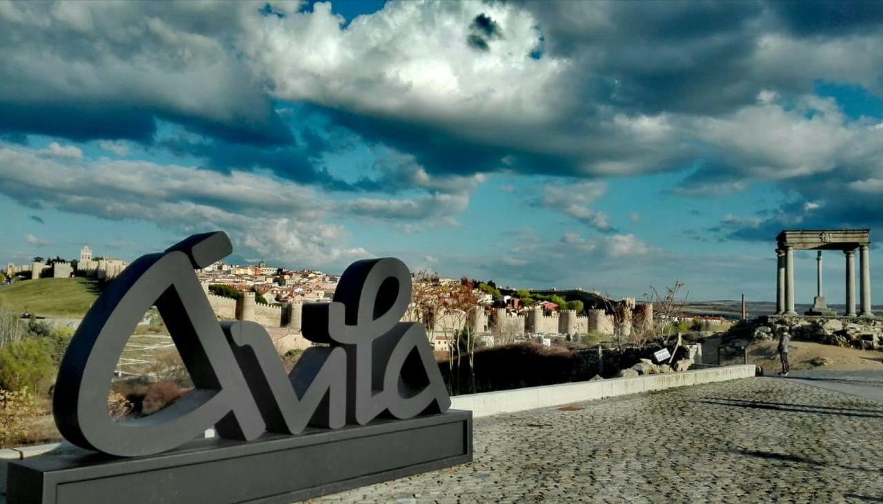 La Flor De Lis Apartment Ávila Luaran gambar